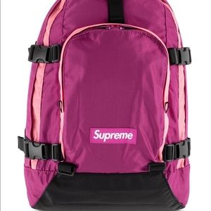 Pre-Owned Pink Supreme Backpack